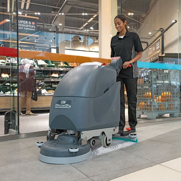 Scrubber Dryers