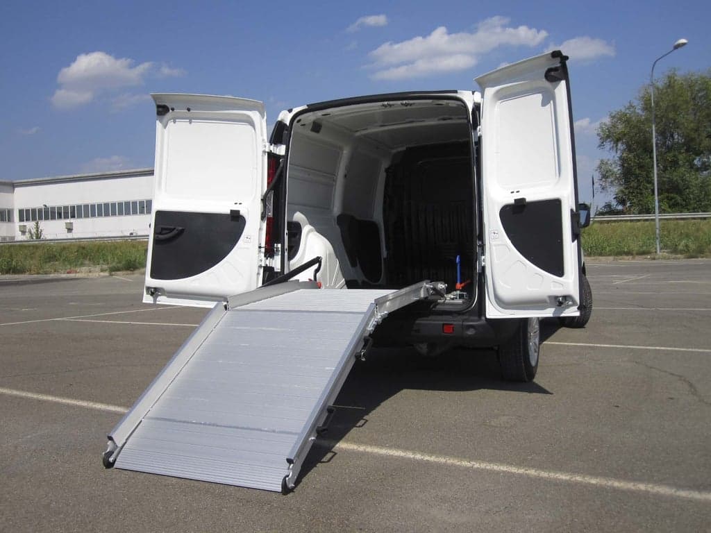 WM System Vehicle Ramps | Aluminium Loading Ramps | Hugh Crane UK ...