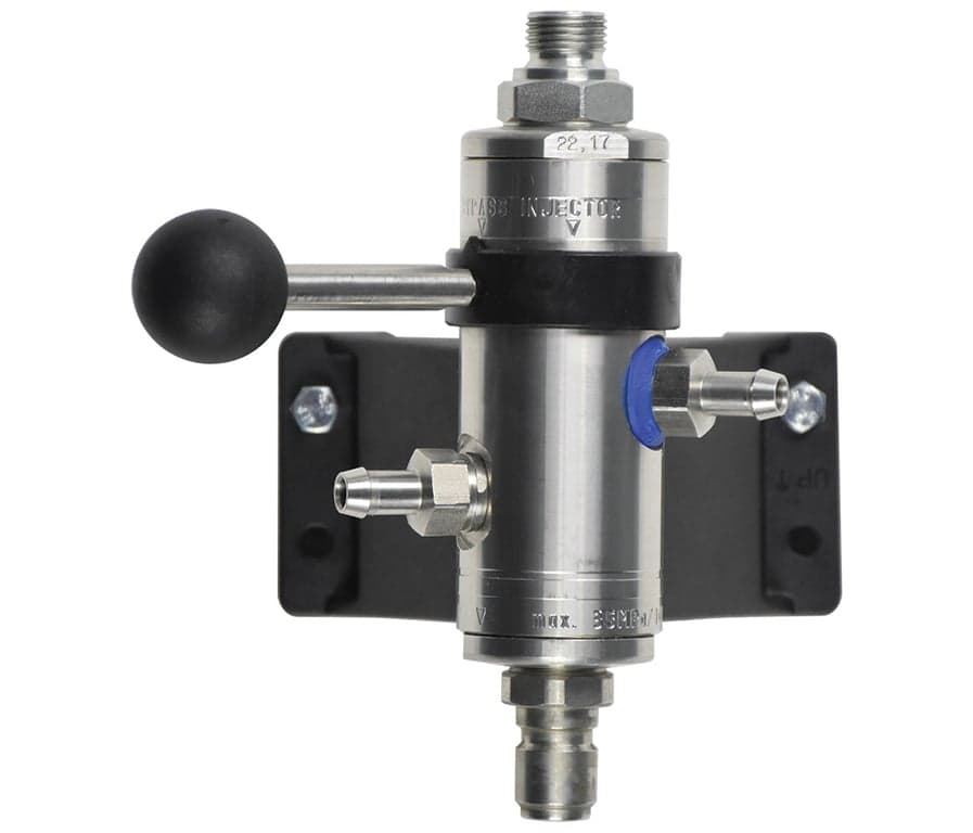 Wall Mounted Injector Kit 04