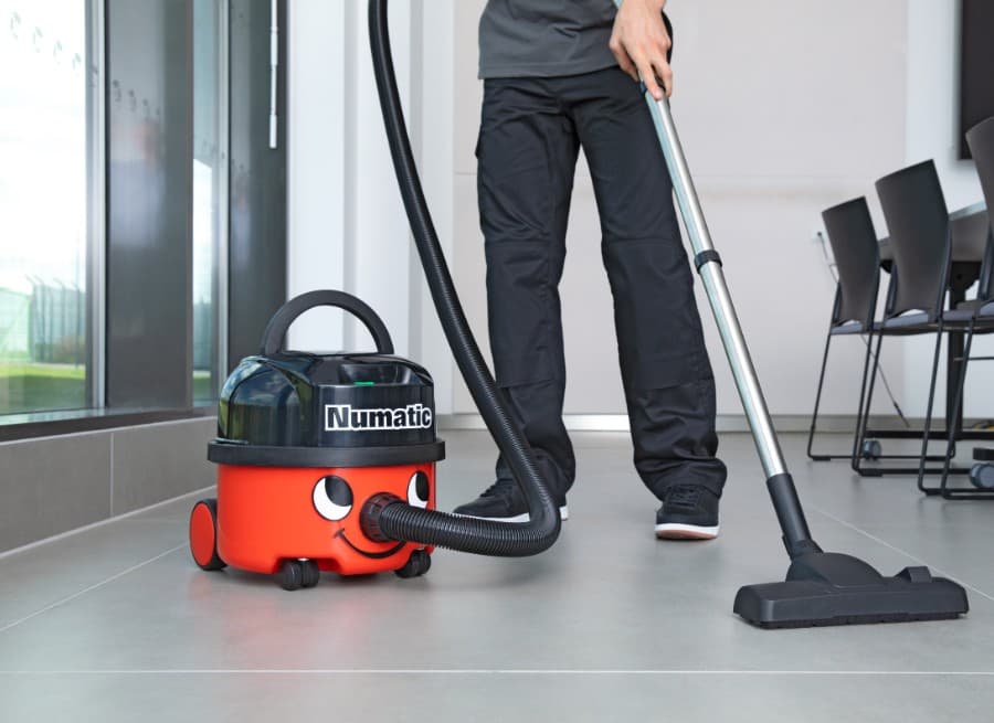 Dry Vacuums