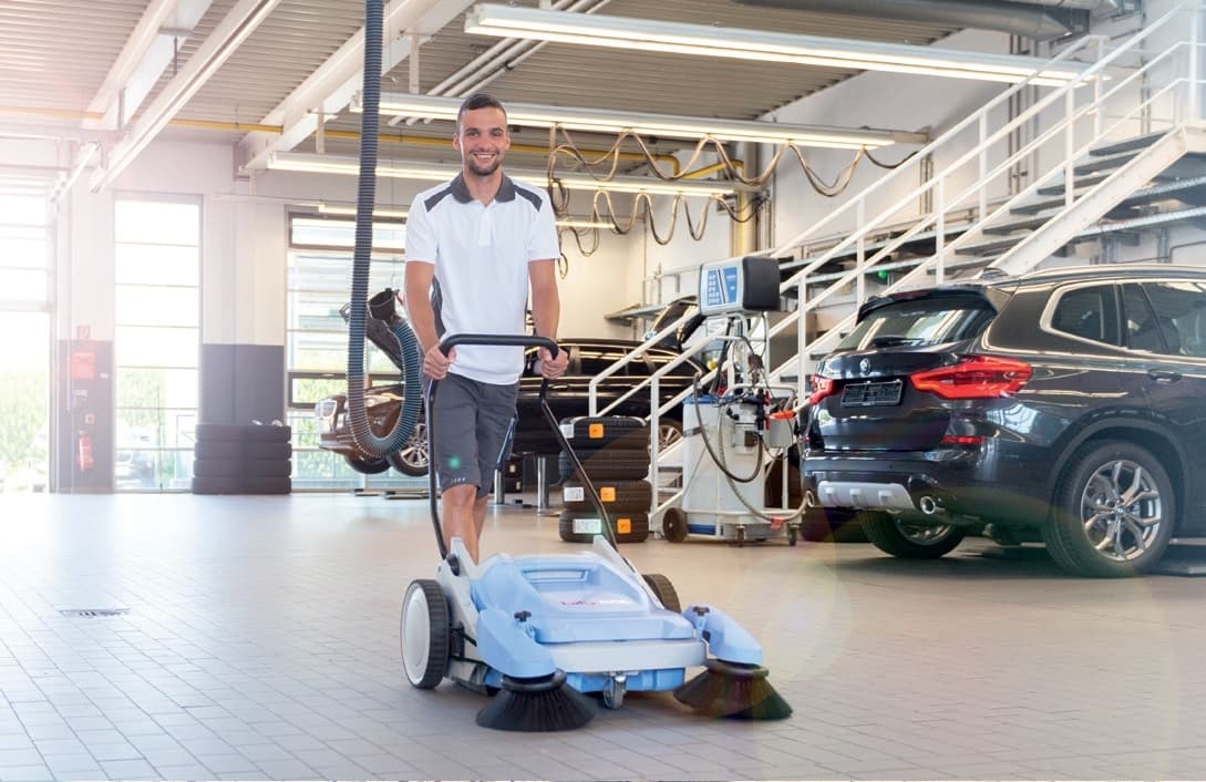 Kranzle Colly 800 Push Sweeper | Hugh Crane UK - Hugh Crane