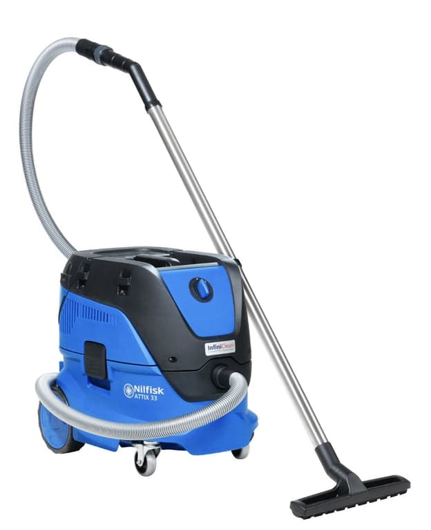 Nilfisk Attix 33-01 IC Vacuum Cleaner 240v